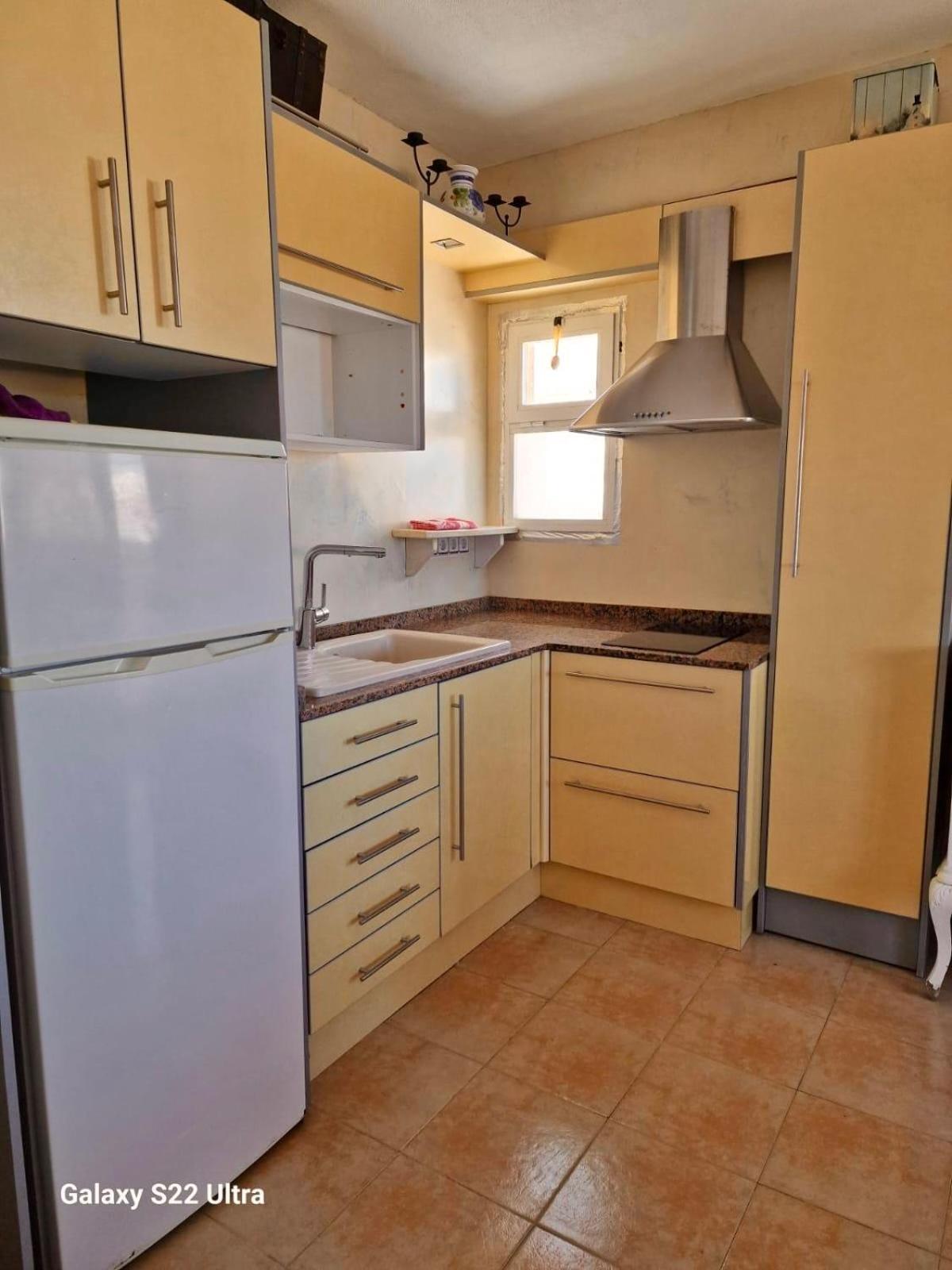 شقة Apt Calmacabana A 50M Dal Mare إس بويولس الغرفة الصورة